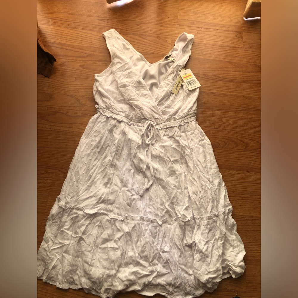 Speechless White Sleeveless V-Neck Tie-Waist Eyelet Dress